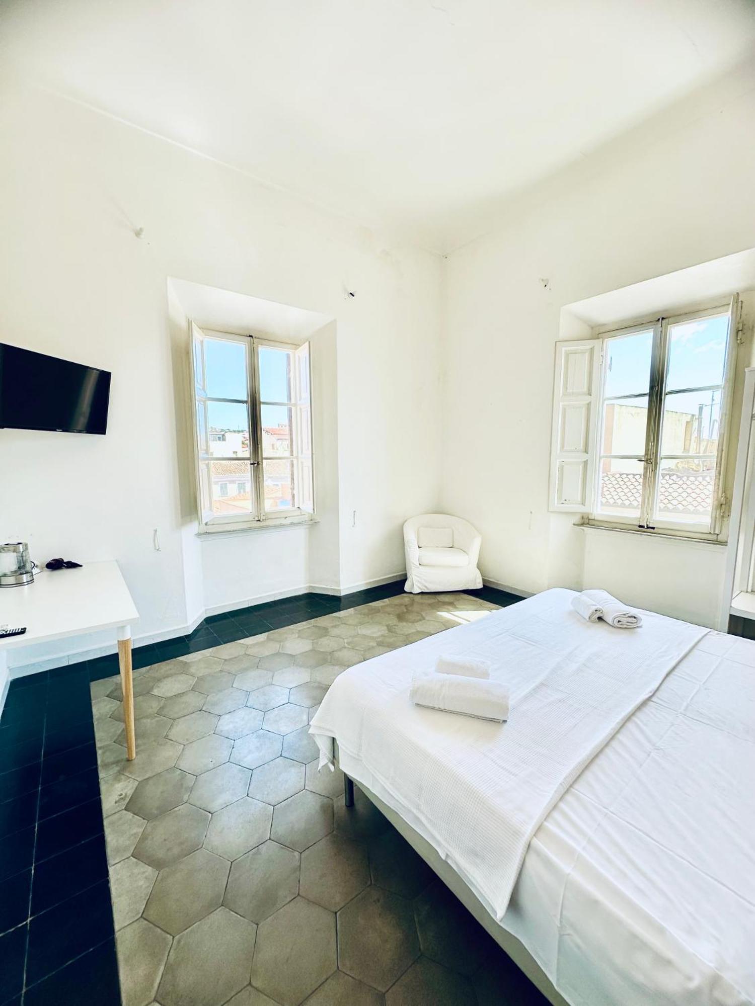 La Siesta Hotel La Maddalena  Buitenkant foto