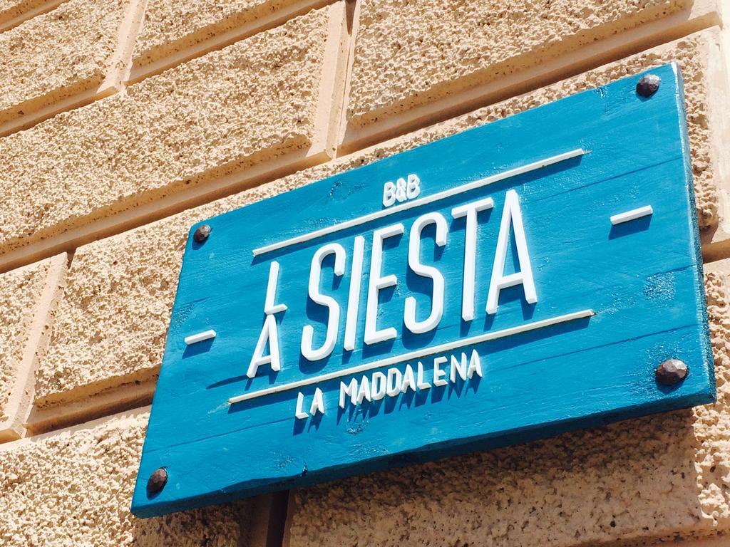 La Siesta Hotel La Maddalena  Buitenkant foto